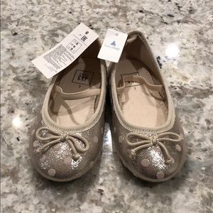 NWT Gap Baby gold shoes